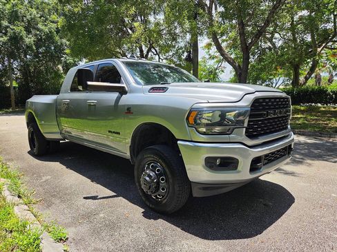 Used 2022 RAM 3500 Big Horn w/ Max Tow Package AWD/4WD image 2