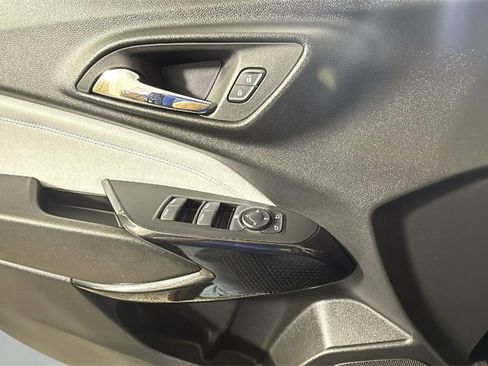 Certified 2024 Chevrolet Trax LT w/ Sunroof Package image 23