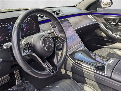 Used 2023 Mercedes-Benz S 580 4MATIC Sedan image 11