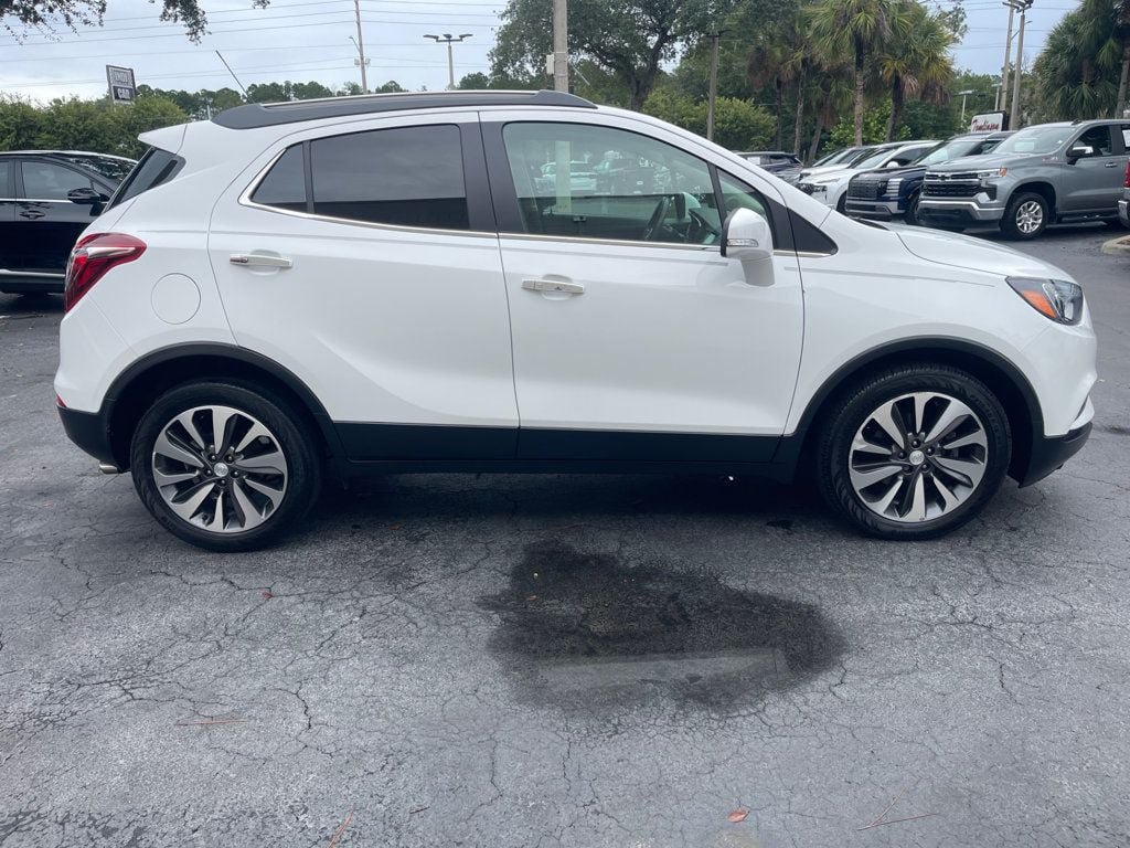 Used 2018 Buick Encore Essence FWD image 7