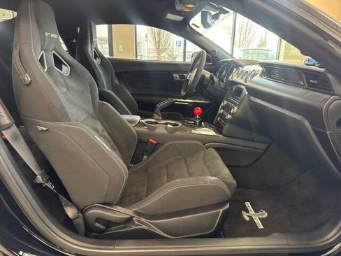 Used 2016 Ford Mustang Shelby GT350 w/ Track Package image 15