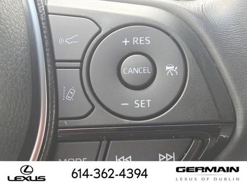 Used 2023 Toyota Venza XLE AWD/4WD image 23
