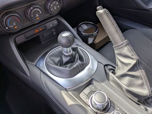 New 2026 MAZDA MX-5 Miata Club RWD image 6