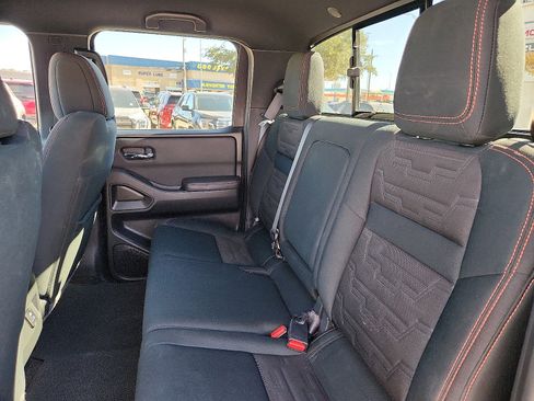 Used 2023 Nissan Frontier Pro-X w/ Pro Convenience Package image 10