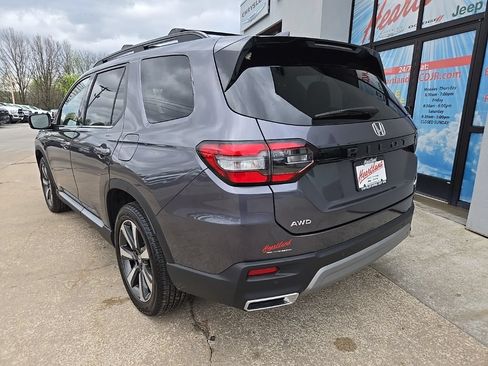 Used 2024 Honda Pilot Elite image 7