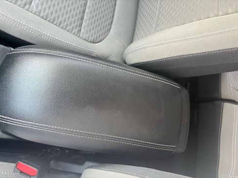 Used 2022 Ford Escape SE AWD/4WD image 27