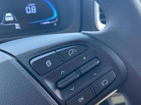 New 2026 Hyundai Venue SE FWD image 24