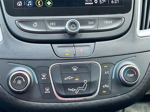 Used 2023 Chevrolet Malibu LS image 15