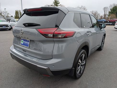 Used 2025 Nissan Rogue SL w/ SL Premium Package AWD/4WD image 6