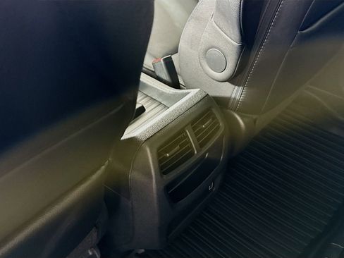 Used 2023 Honda Passport EX-L image 22