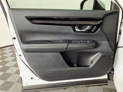 Used 2025 Honda CR-V EX-L image 16