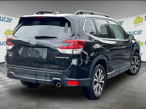 Used 2022 Subaru Forester Limited AWD/4WD image 6