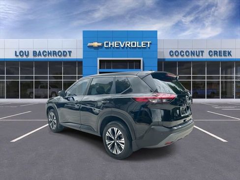 Used 2023 Nissan Rogue SV FWD image 6