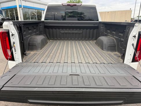 Used 2024 GMC Sierra 1500 Denali w/ Denali Reserve Package AWD/4WD image 17