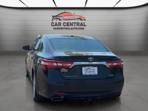 Used 2015 Toyota Avalon XLE FWD image 4