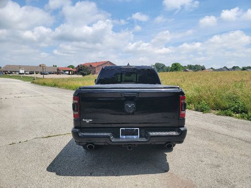 Used 2022 RAM 1500 Limited w/ Night Edition AWD/4WD image 7