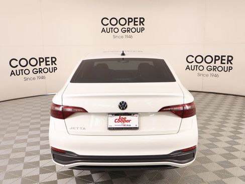 Used 2023 Volkswagen Jetta Sport FWD image 20