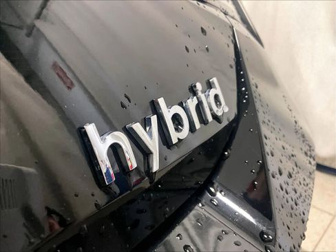 Used 2022 Hyundai Elantra Limited image 29