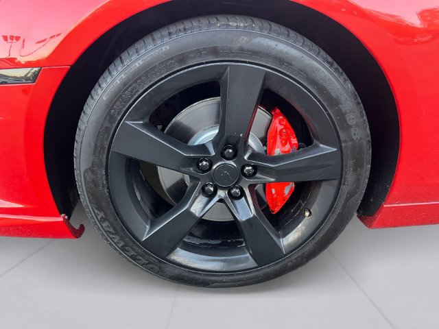 Used 2010 Chevrolet Camaro SS RWD image 9