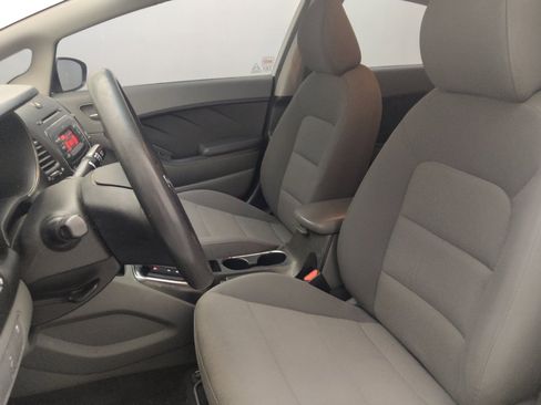 Used 2017 Kia Forte LX FWD image 17