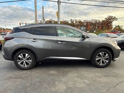Used 2023 Nissan Murano SV image 6