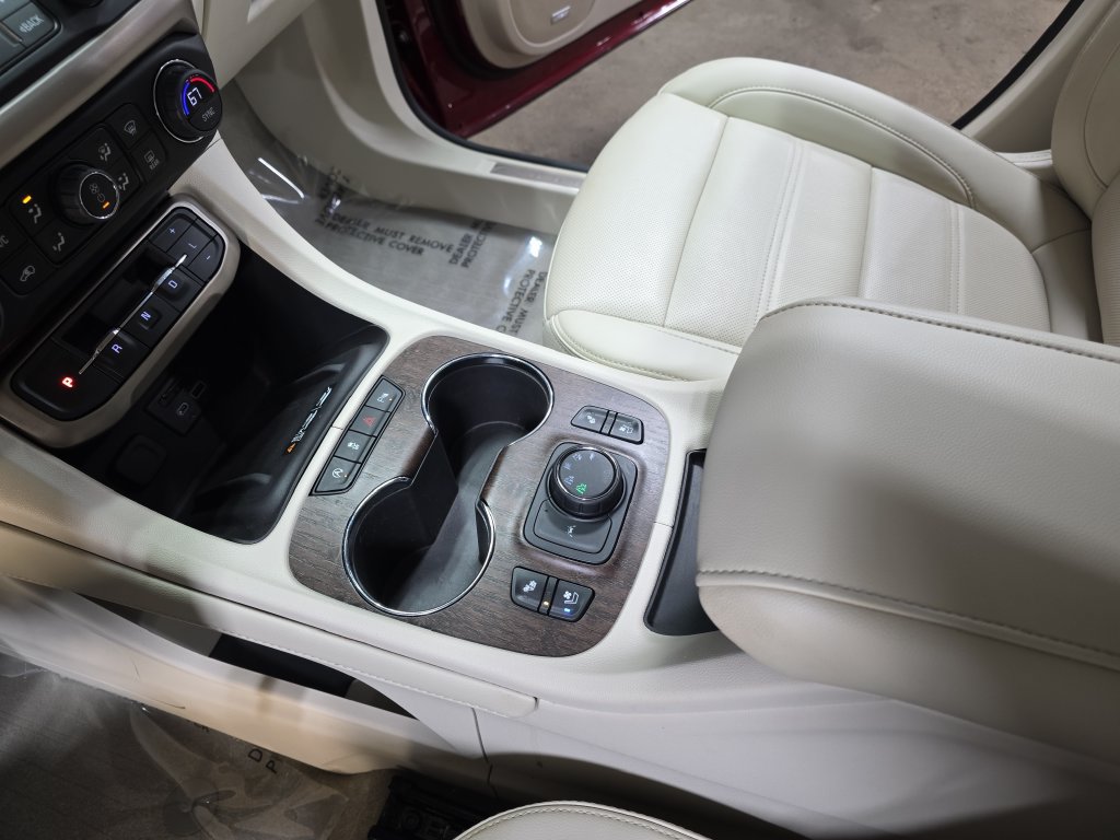 Used 2023 GMC Acadia Denali w/ Denali Ultimate Package AWD/4WD image 24