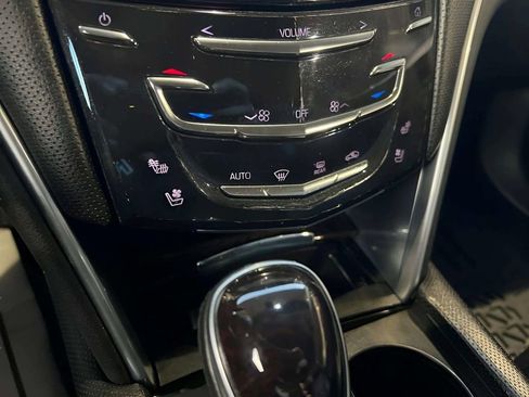 Used 2017 Cadillac XTS Luxury FWD image 25