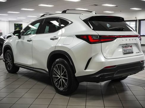 Certified 2024 Lexus NX 250 FWD image 8