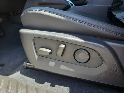 New 2026 Chevrolet Colorado LT w/ LT Convenience Package image 15