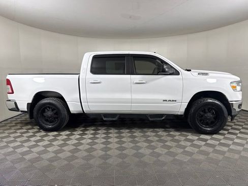 Used 2022 RAM 1500 Big Horn AWD/4WD image 2