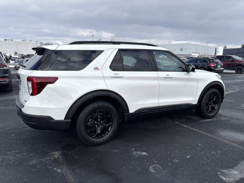 Used 2023 Ford Explorer Timberline w/ Timberline Technology Package image 6
