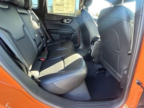 New 2026 Jeep Compass Latitude image 26