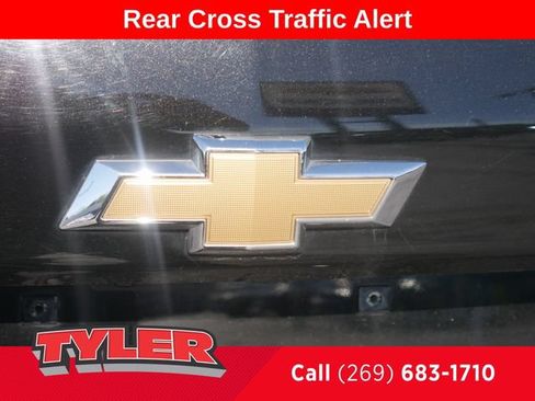 Used 2020 Chevrolet Equinox LT AWD/4WD image 12