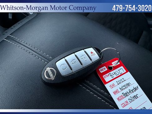 Used 2022 Nissan Pathfinder SV image 20