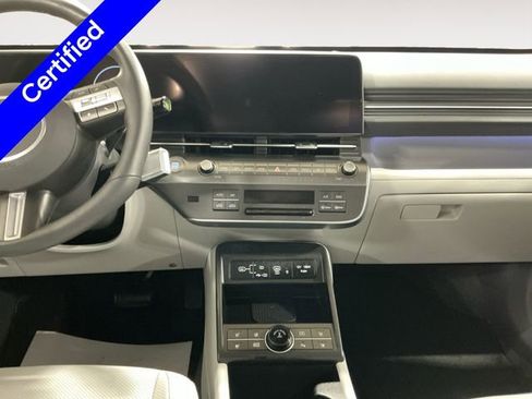 Certified 2024 Hyundai Kona Limited AWD/4WD image 11