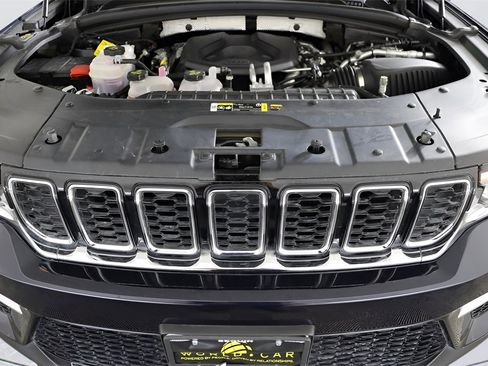 Used 2022 Jeep Grand Cherokee Limited 4xe image 46