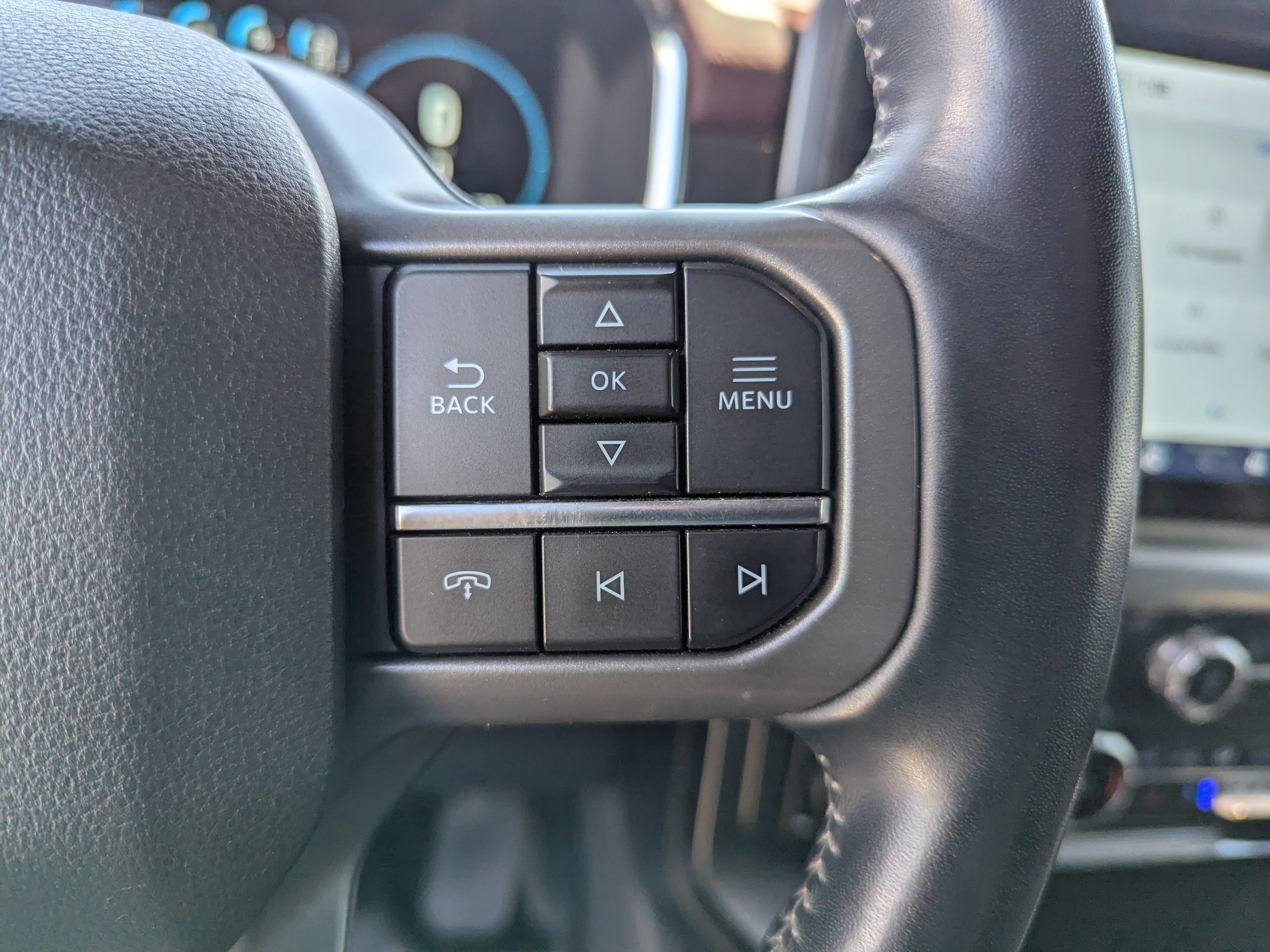 Used 2022 Ford F150 Lariat AWD/4WD image 17