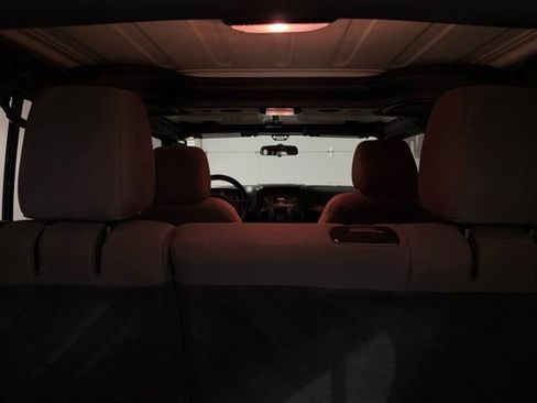 Used 2017 Jeep Wrangler Unlimited Sport w/ Connectivity Group AWD/4WD image 9