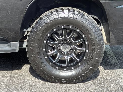 Used 2016 Chevrolet Tahoe LT RWD image 28