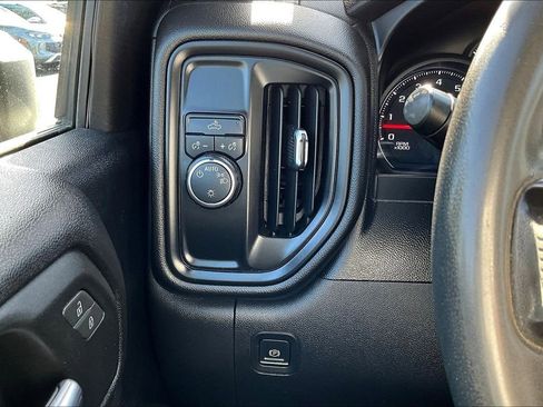 Used 2021 Chevrolet Silverado 2500 W/T w/ WT Convenience Package image 15