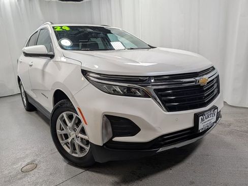Certified 2024 Chevrolet Equinox LT image 2