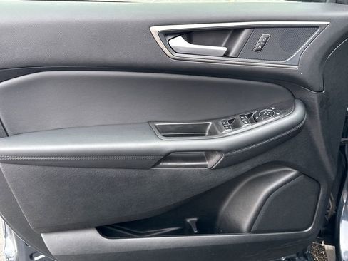 Certified 2024 Ford Edge SEL w/ Convenience Package image 16