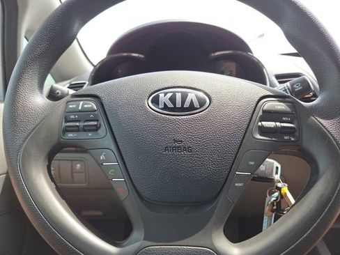 Used 2018 Kia Forte LX FWD image 27