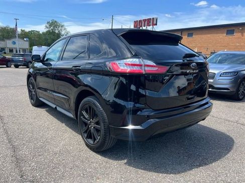 Certified 2024 Ford Edge ST-Line AWD/4WD image 6