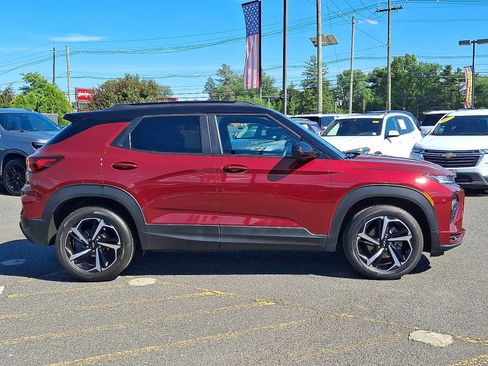 Used 2023 Chevrolet TrailBlazer RS FWD image 8