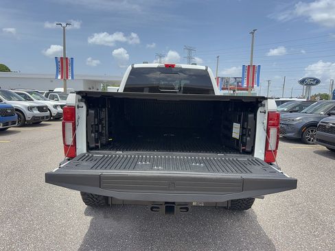 Used 2021 Ford F250 King Ranch w/ King Ranch Ultimate Package AWD/4WD image 8