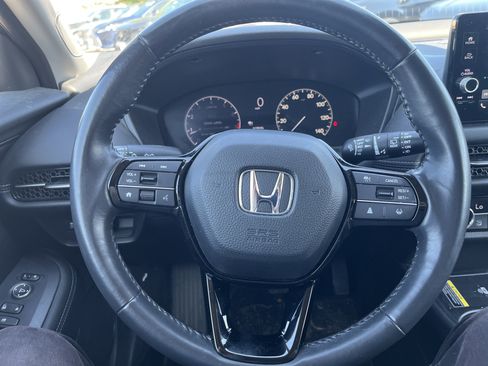 Used 2024 Honda HR-V EX-L image 17