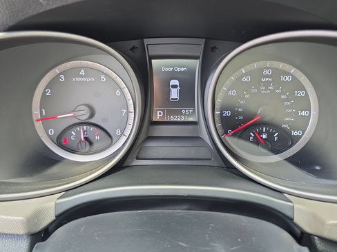 Used 2016 Hyundai Santa Fe Sport FWD image 23