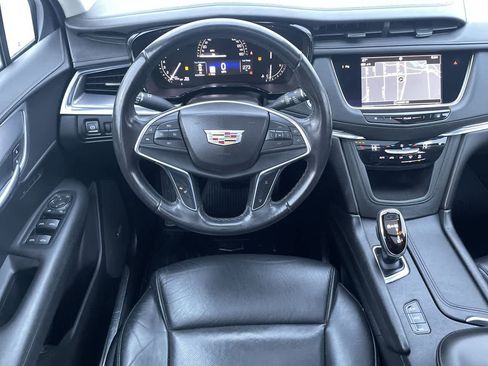 Used 2018 Cadillac XT5 Luxury w/ LPO, Wheel Lock Package image 11