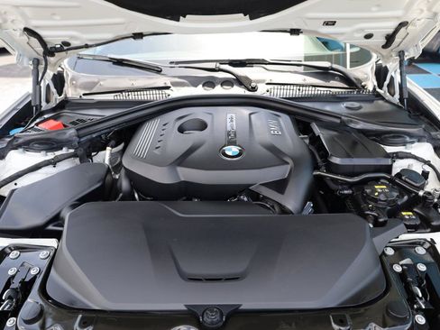 Used 2018 BMW 230i Coupe w/ Premium Package Enhanced RWD image 15
